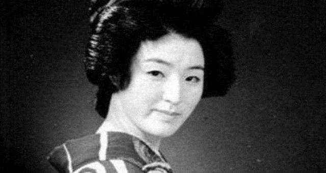 35年后陪妻回乡寻亲,才发现妻子身份不简单_大宫_静子_中国