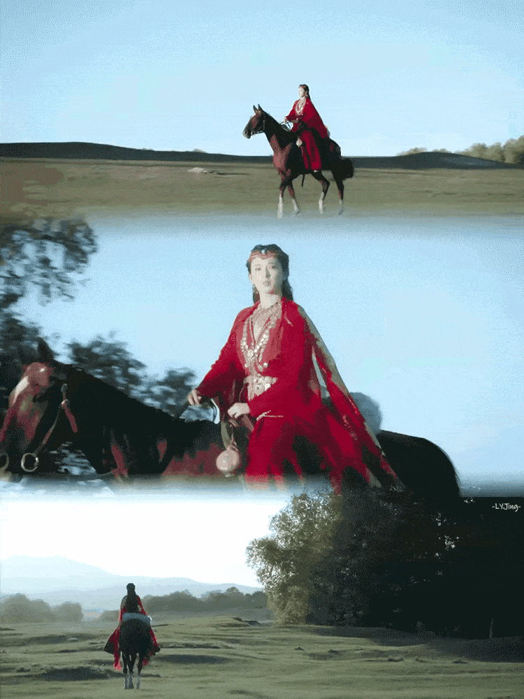 赵丽颖明兰的骑马照则是小家碧玉的美好,纯纯的美,策马打着马球,属于