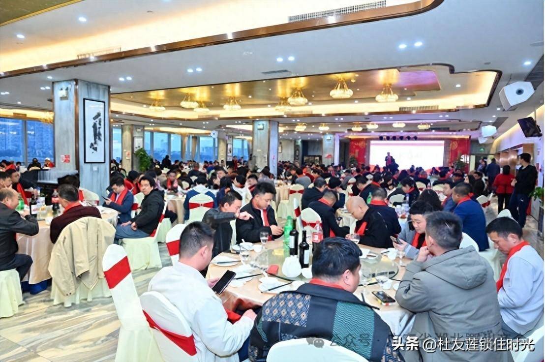 踔厉奋发逐梦前行广东湖北鄂州商会2024新春团拜会在广州盛大举行