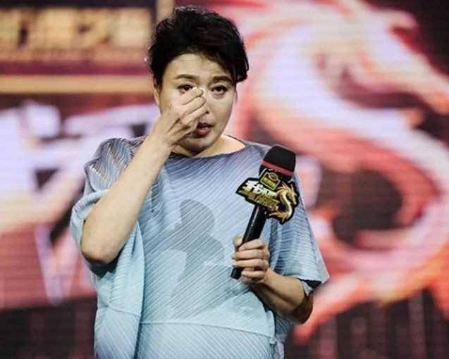 孙红雷前女友丁嘉丽,至今还是单身,最后悔的就是捧红孙红雷_事业_故事