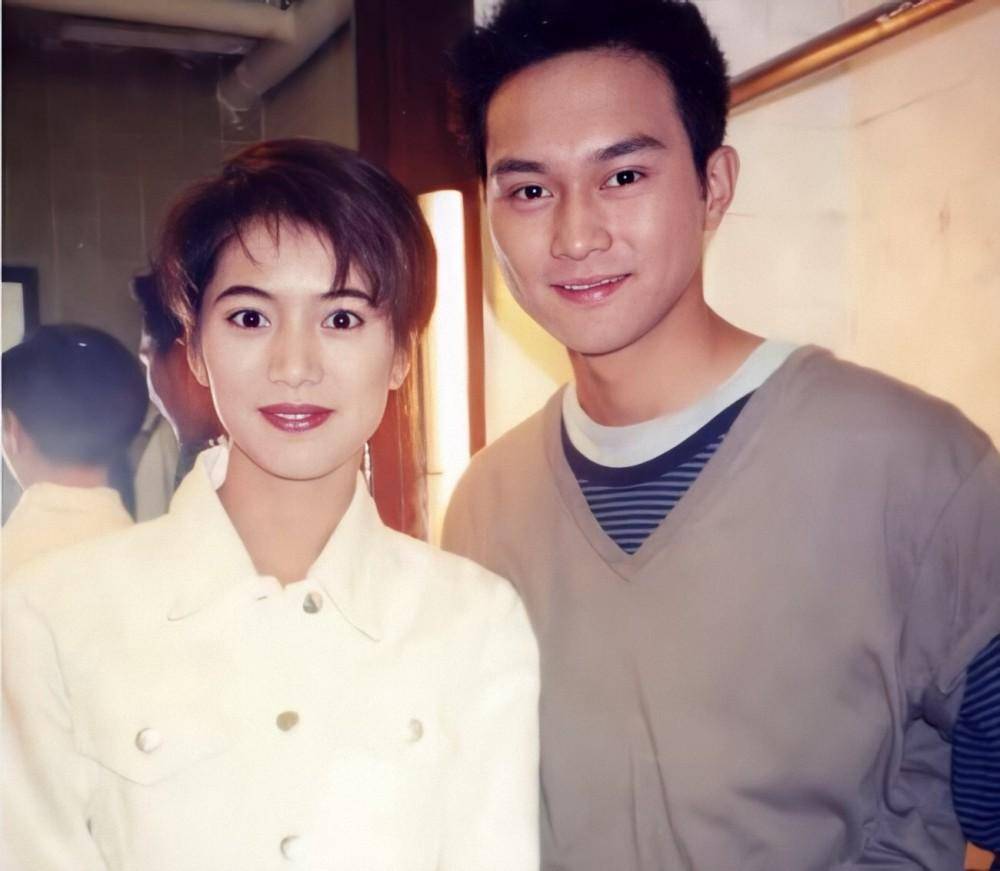 张智霖有望重返tvb拍剧,他曾说回归前改身份很多余_袁咏仪_许秋怡