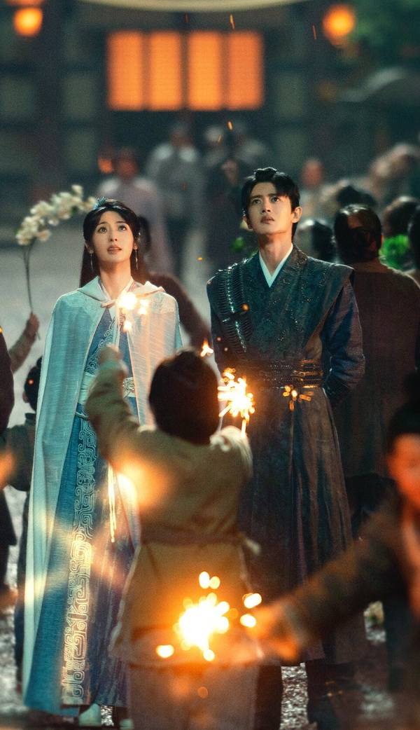 2024第一季排播剧,《与凤行》《别对我动心》爆款预定_图片_来源_微博