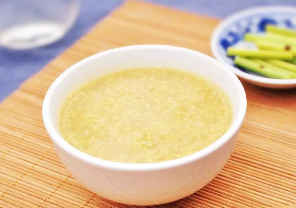 "高血糖"病人到底能不能喝"小米粥"呢?专家是这样解释的!