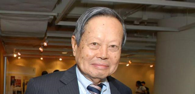 中国_物理学界_米尔斯