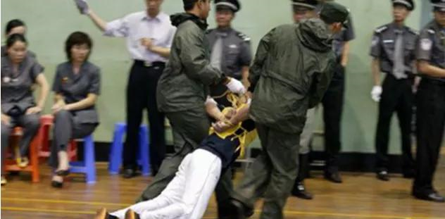 被判死刑的人,在监狱里的最后一晚,是怎么度过的?_犯人_法律_公民