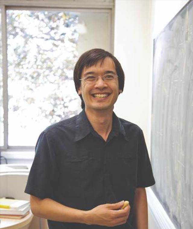 数学天才陶哲轩,8岁参加美国高考数学考760,24岁成为顶尖学教授_孩子