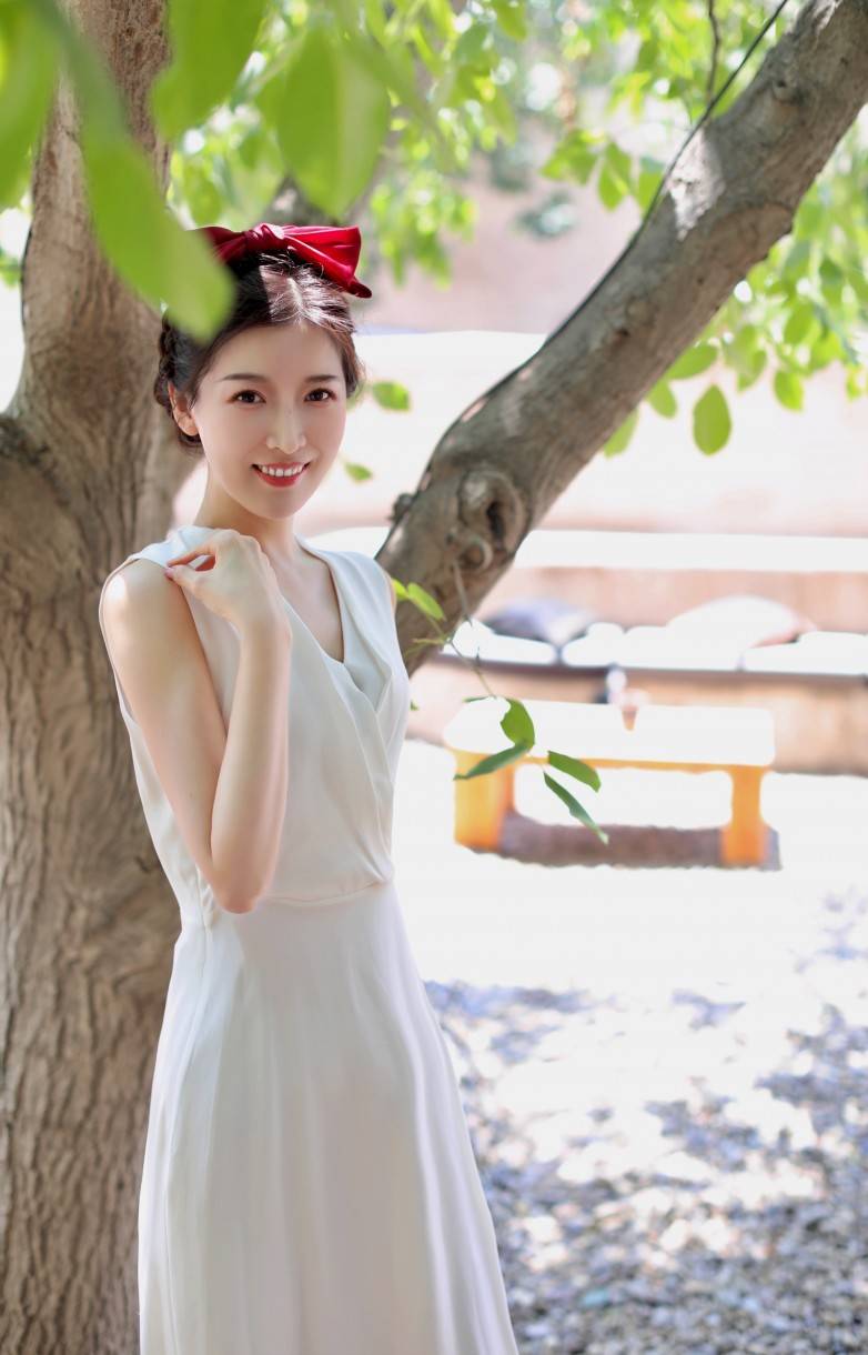 气质女星主持人朱梓橦的个人档案详细资料全公开_节目_嘉宾_经历