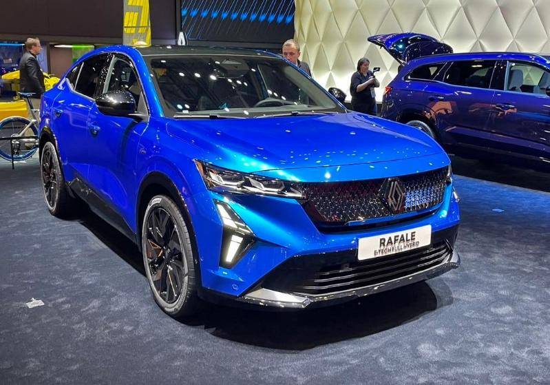 雷诺rafale亮相,采用了轿跑suv的造型_搜狐汽车_搜狐网