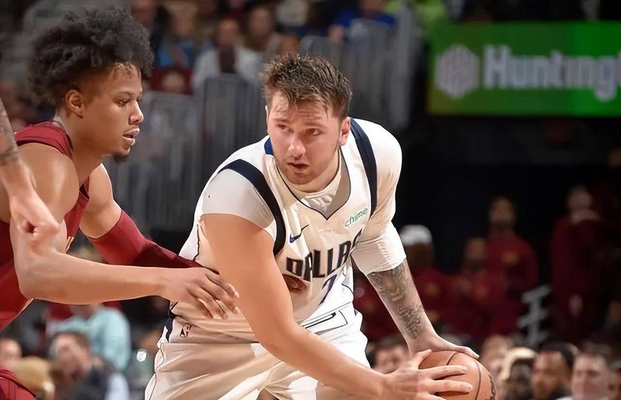 东契奇空砍45 9 14,独行侠季后赛不稳_斯特鲁斯_比赛_小牛队