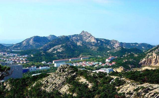 山东最富的村庄,被称旅游第一村,还拥有国内第一家村办5a级景区_威海