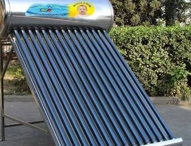 原创头一次见在阳台装上这种热水器太聪明了看完我也回家重装