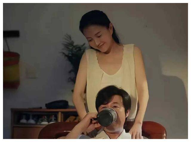 原创包贝尔老婆包文婧猎冰中的闪亮之花完美演绎