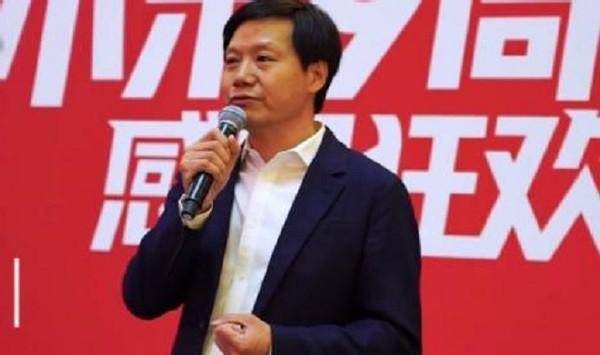 华强北"山寨机王子"陈金陵:曾拥亿万财富,破产痴傻,流浪街头_市场