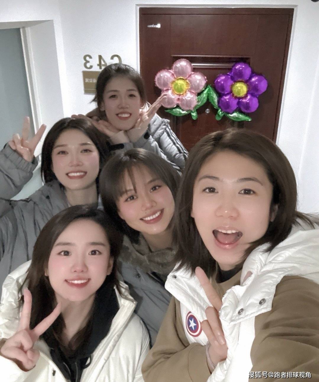 女排集训宿舍被曝光,中央空调五人一间,李盈莹龚翔宇同寝室