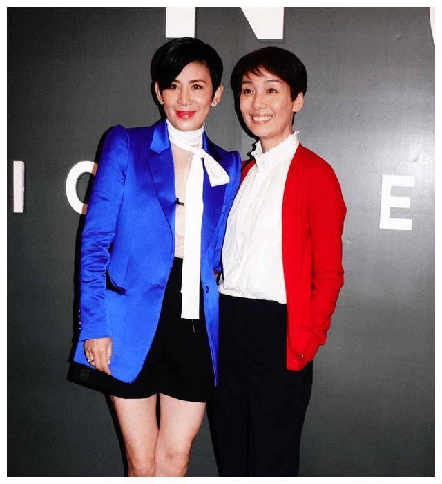 高鑫和舒适的亲戚关系充满戏剧色彩,他们之间的联系和家族背景让人对