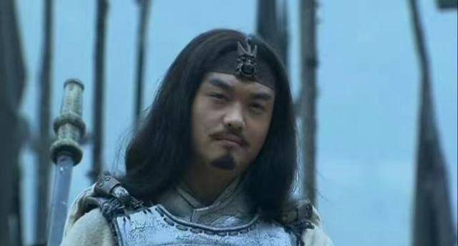 神威天将军,西凉锦马超,第一个被人说武力不在吕布之下的人,一杆虎头
