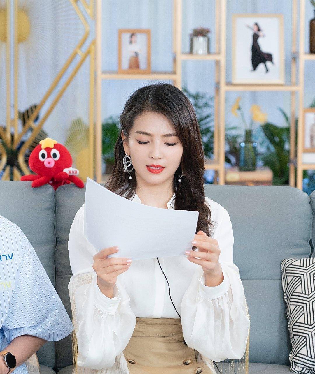 张翰说要送一个弟妹给刘涛当礼物!铁树开花,这是有情况了?