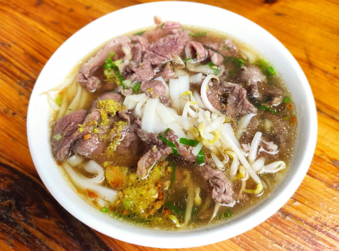 68元一碗的越南河粉,和18元的牛肉米粉差别在哪?