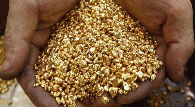 俄罗斯有座金矿,黄金遍地却没人挖,淘金者:想挖,但根本挖不动_人们