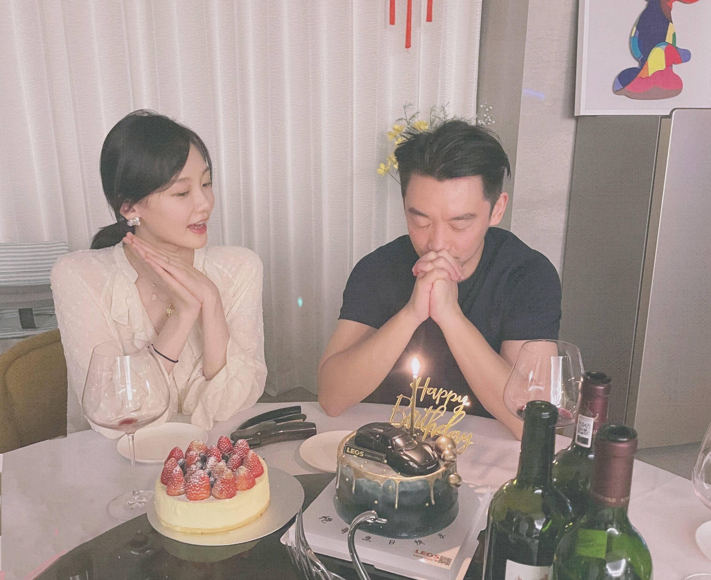 郑恺带苗苗湖边野餐,川味火锅配浓香手冲咖啡,画面温馨惬意_野营_感觉