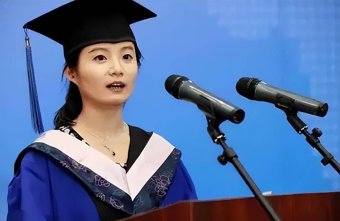 而专硕大部分都是培养实践型的人才,增加学生的实践操作,毕业后可以