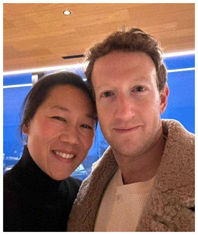 扎克伯格老婆仇华图片