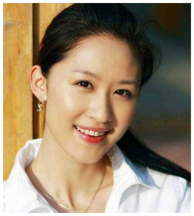 张雯:演坏女人不火,与刘亦菲相似,与热巴抢风头,引人关注.