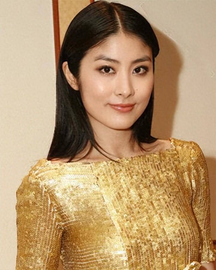 陈慧琳演唱会开场舞尴尬,被调侃像猩猩,网友:我看6遍都没看懂_嘉宾
