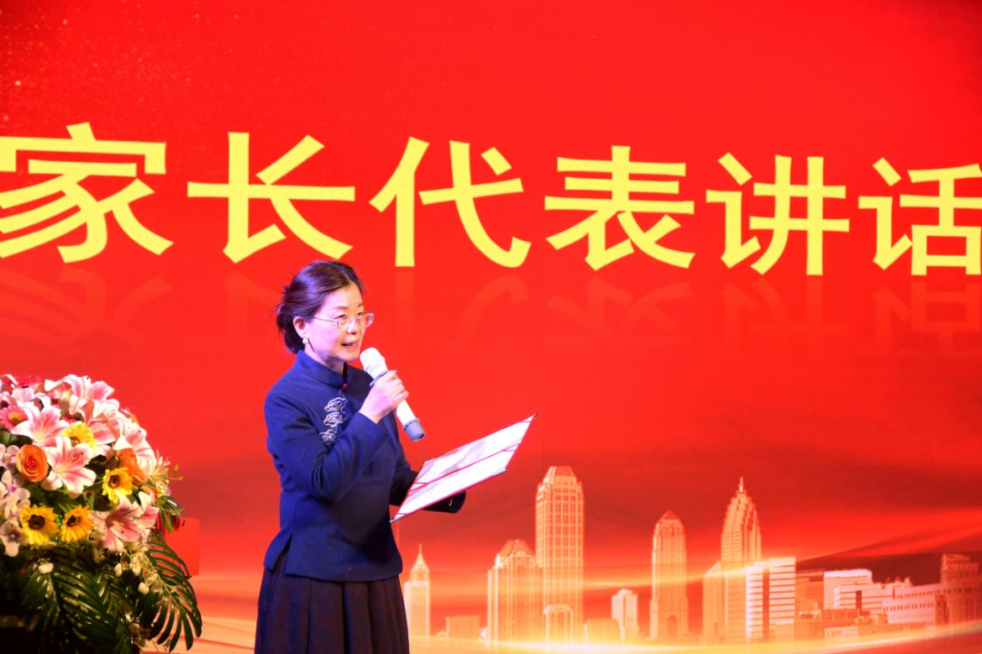 张涌老师用热忱且幽默风趣的语言,立足同学们的学习生活实际,勉励同学