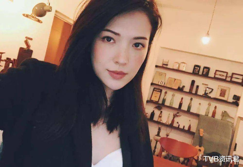 36岁女星终于正面回应情变:与导演男友结束四年情_许玮_刘又年_感情