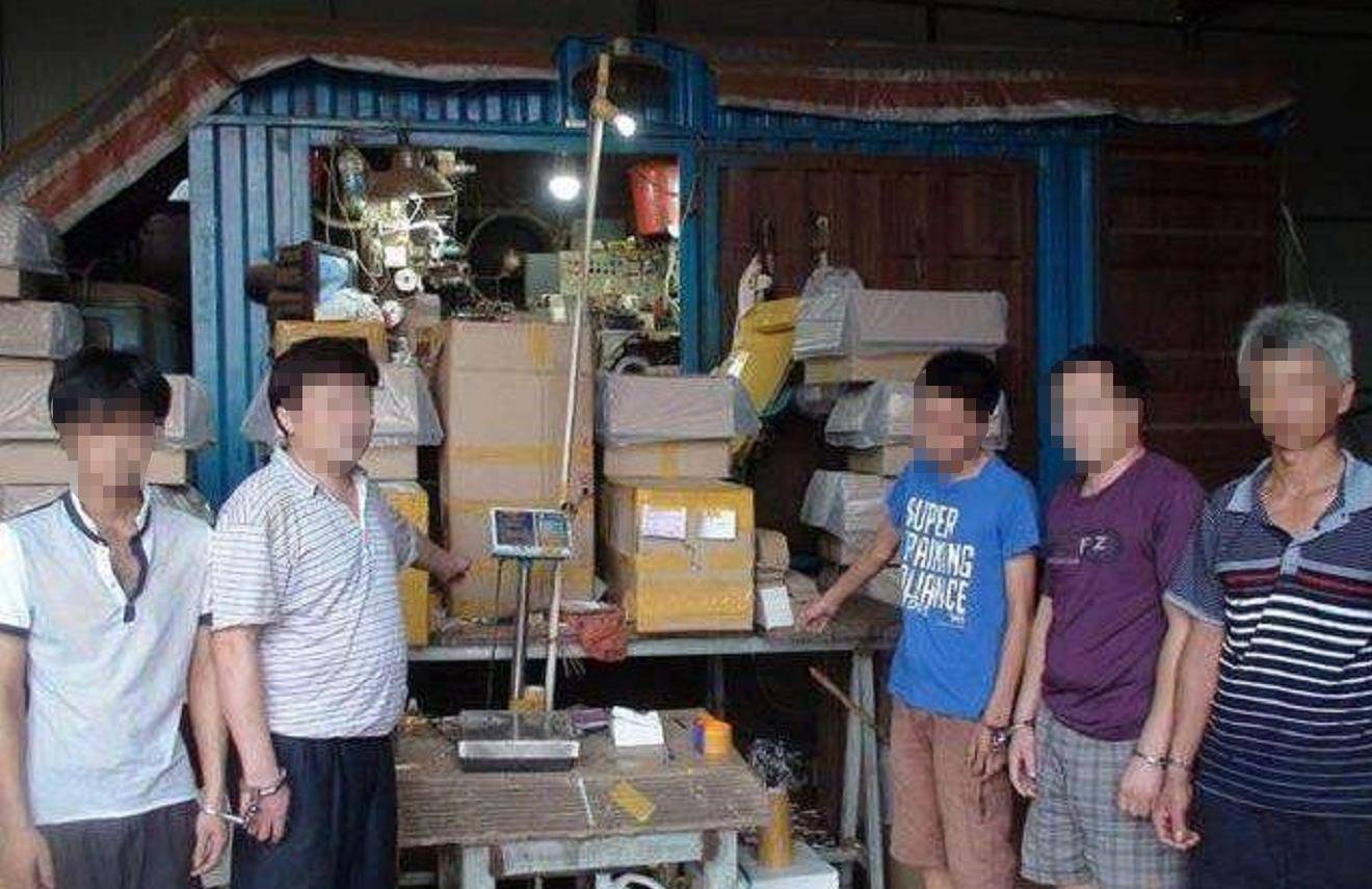 小县城造假烟,一年出口4000亿支垄断欧美市场,美国fbi亲自打假_云霄