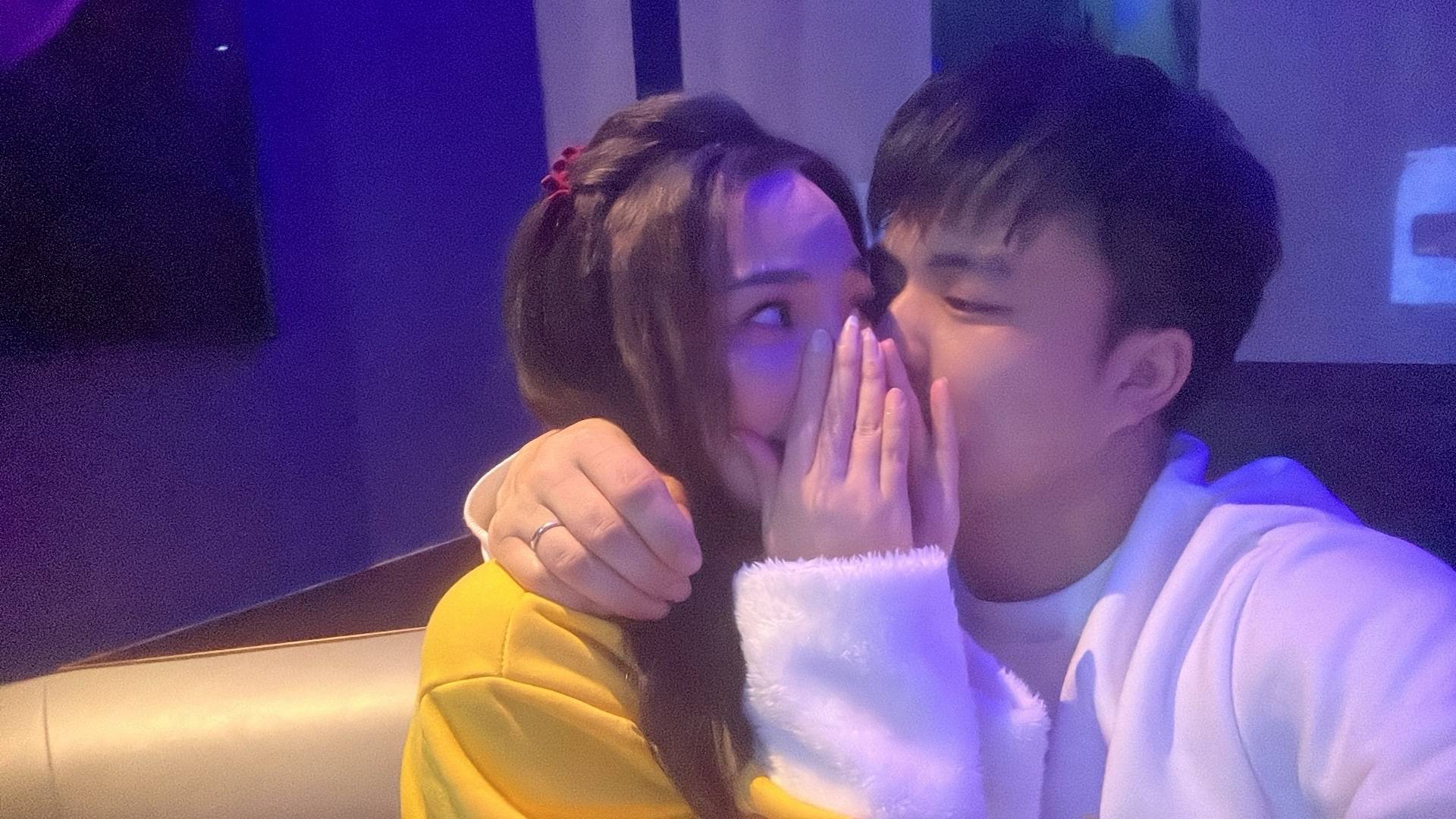 董小松,曾雅欣浪漫恋情公式_俩人_歌曲_音乐