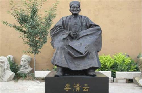 他活了256岁,娶了23任老婆,生下180个子女,临终前