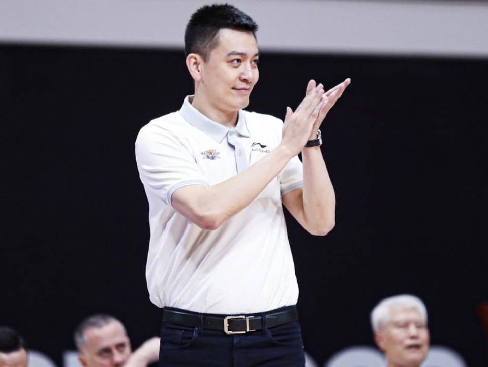 原创新鲜血液爆辽宁男篮梯队签约新人杨鸣不愁无人可用