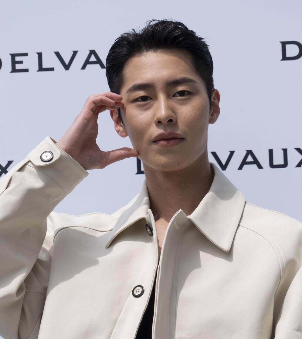 李在旭刚刚分手,柳智旻以小三的身份介入这段_活动_恶意_网友