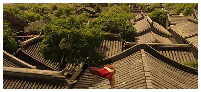 彭于晏曝光《邪不压正》全裸戏份,与许晴激情对手,引发热议!