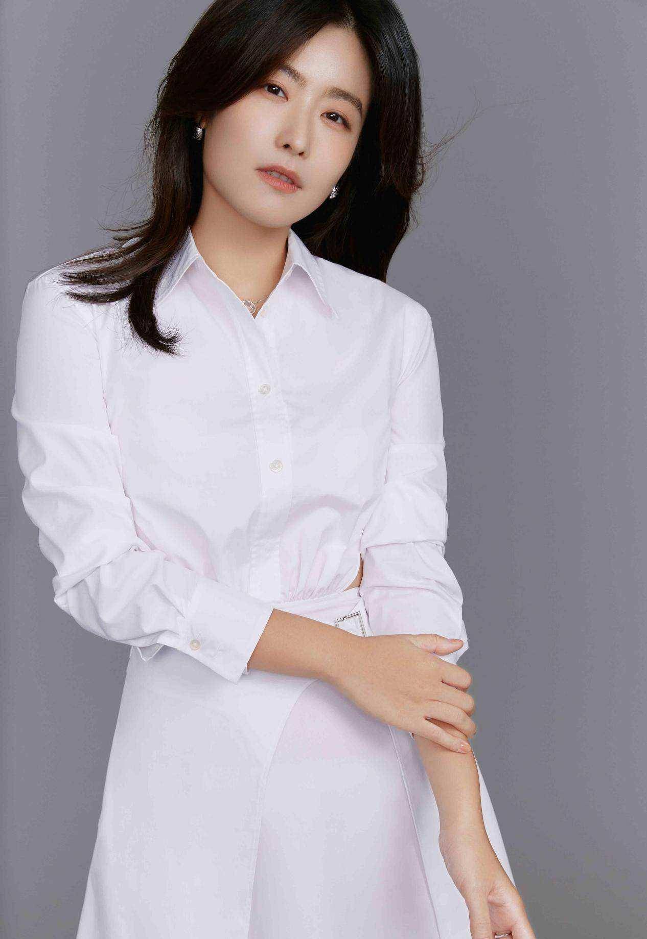 原创演员徐百慧女知青专业户出道18年0绯闻38岁未婚未育很幸福