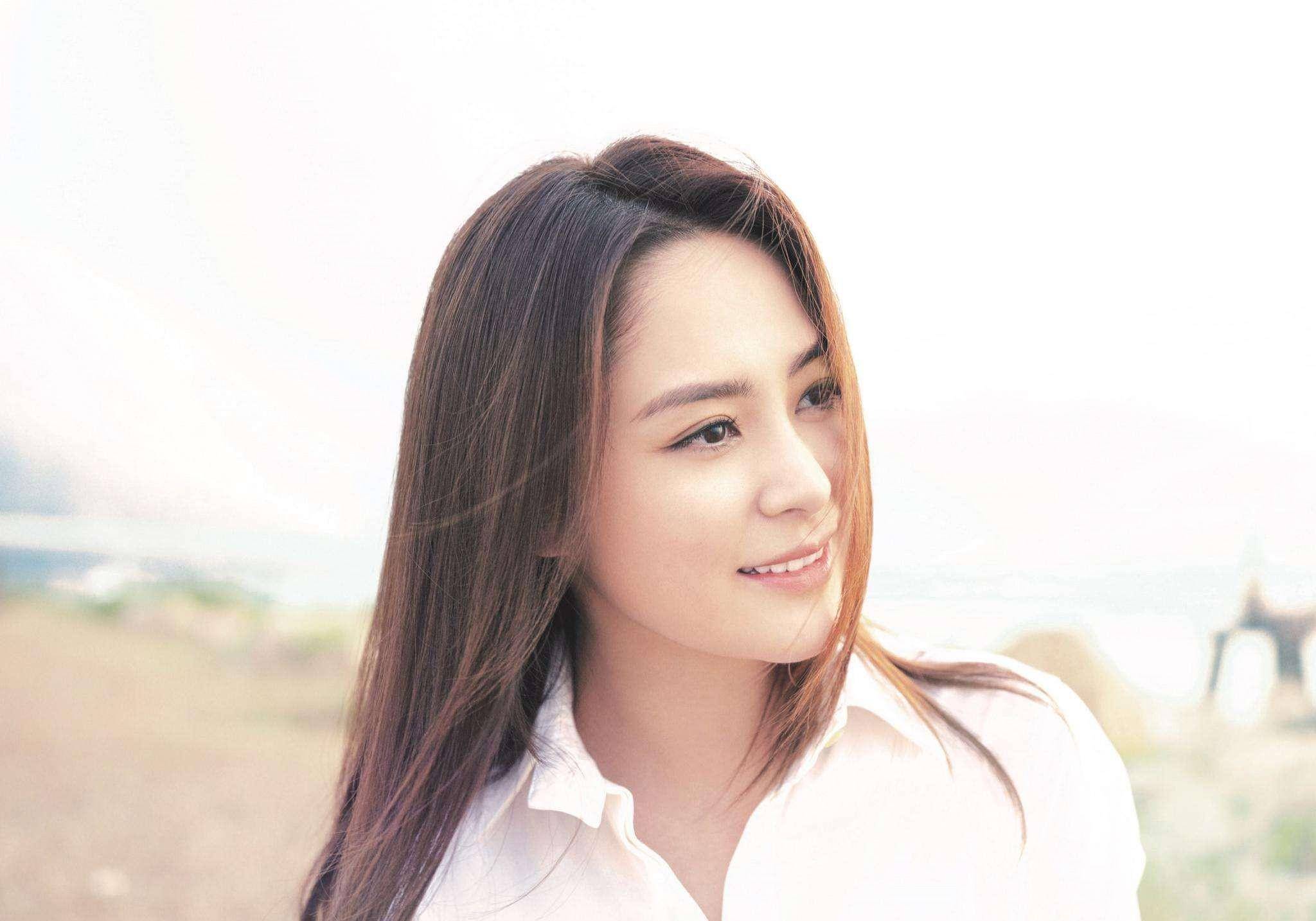 明明可以幸福美满,却因年少轻狂被雪藏多年,钟欣潼如今后悔了吗_照片