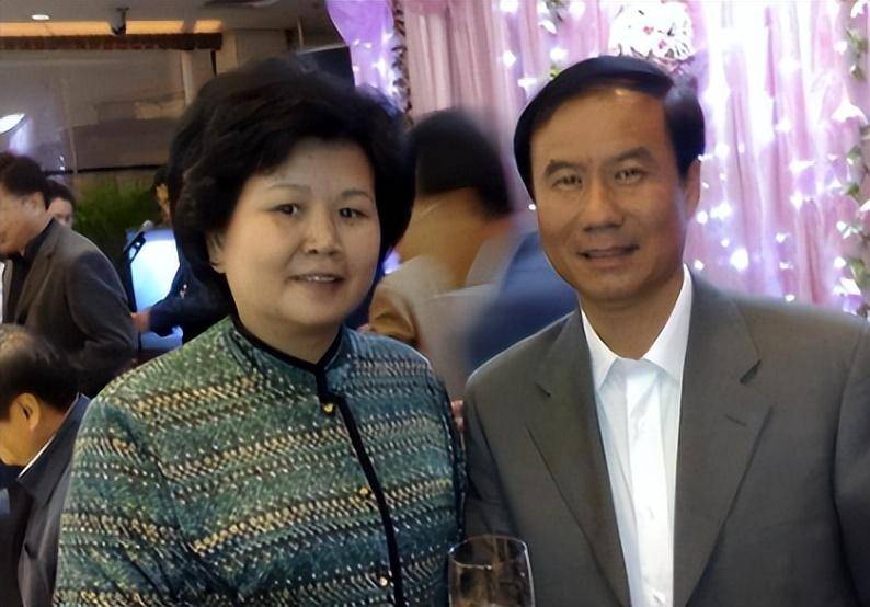 原创邢质斌近照变化太大网友我的天呐成白发苍苍的老太太了啊