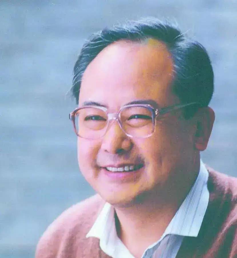 原创李世玺长相帅气演技好娶了普通妻子幸福圆满