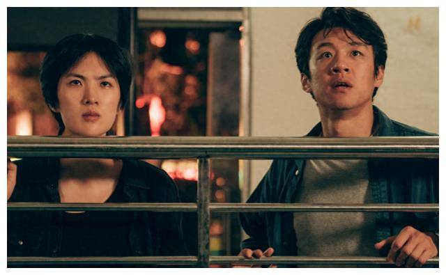 罕见演员阵容称霸!_观众_张颂_角色