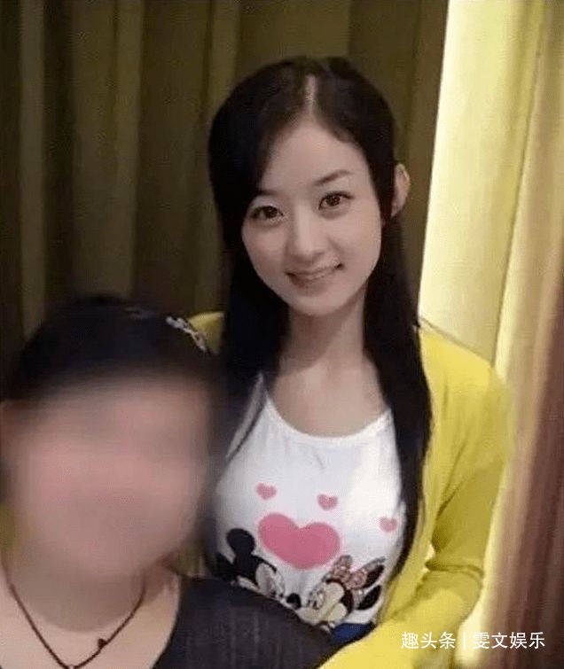 赵丽颖10年前旧照被爆,没有美颜和滤镜的加持,你觉得怎么样?