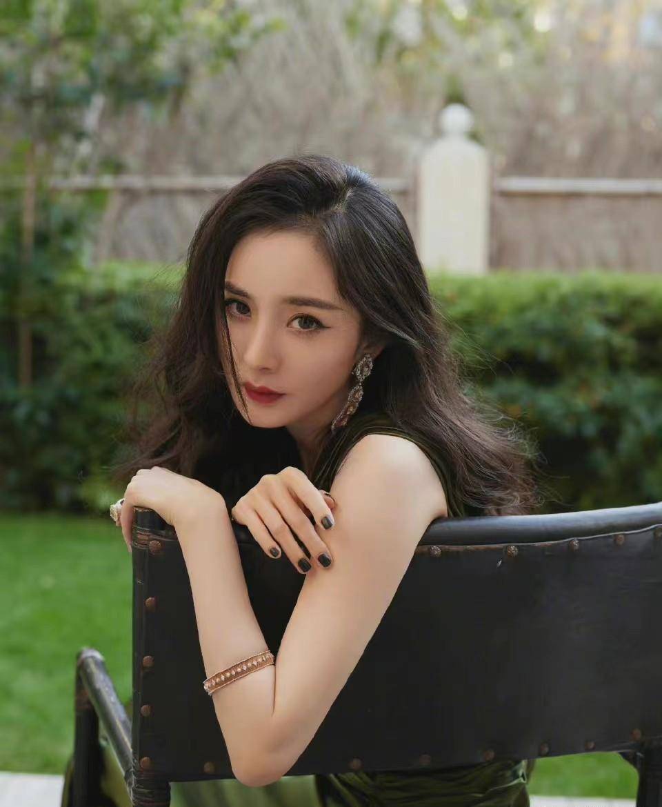 原创杨幂有多清醒坦言希望男友只爱自己的钱网友富婆的底气
