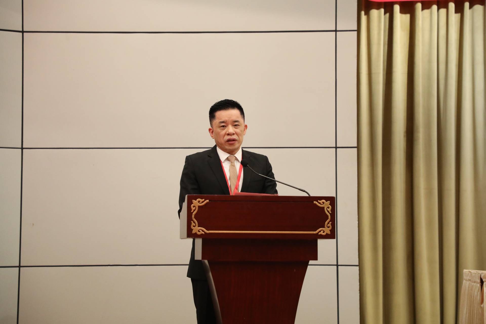 福建省侨联十一届二次全委会议在福州举行_陈嘉庚_文化_兼职