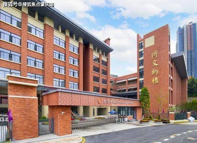 香港中文大学(深圳)附属礼文学校 | 图源 南方都市报与其他学校不同