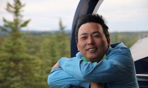 14年前,那位花400万与巴菲特共进午餐的段永平,如今怎样了_黄峥仅