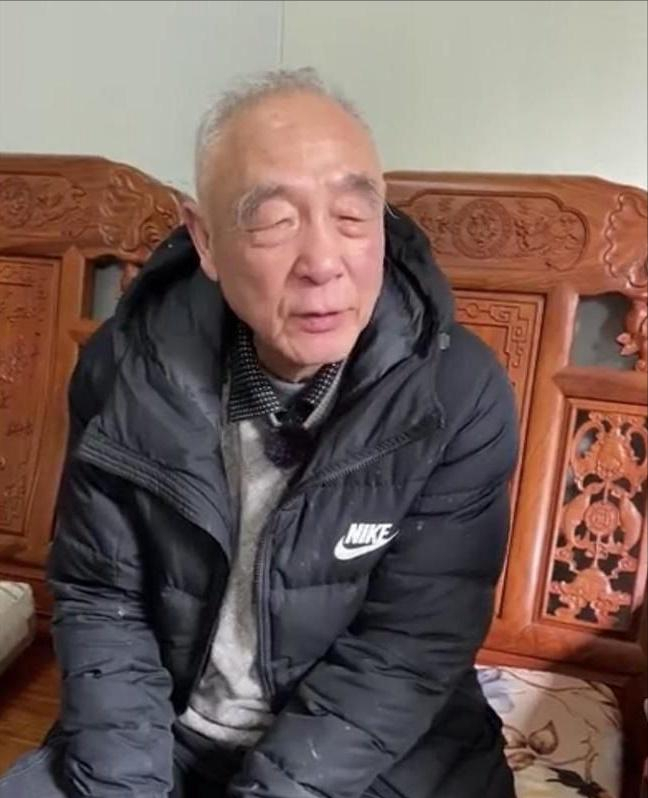 亿万富翁被小23岁妻子3次起诉离婚,80岁被判离婚,10亿家产平分_邱先甫