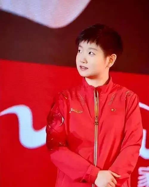 刘国梁马琳联手全队针对王曼昱?只为了保孙颖莎成就大满贯!