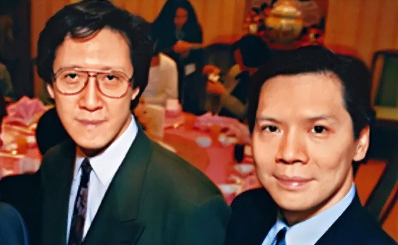 1989年,影视老板找到向华胜,要卖周润发合同,要价仅100万_王晶_向华强