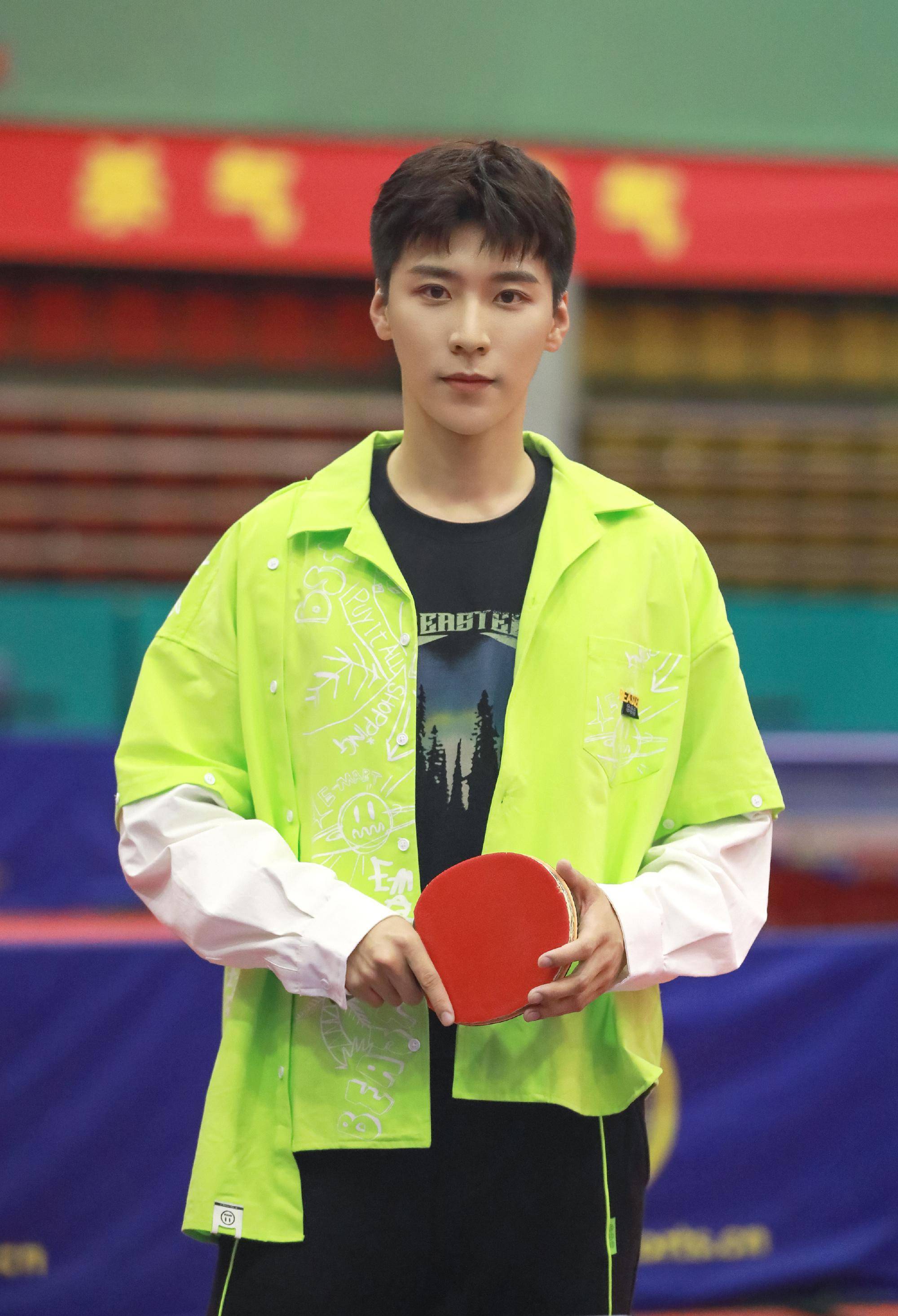 原创和马龙曾是省队队友参加13届快男出道后拍戏当上男一号